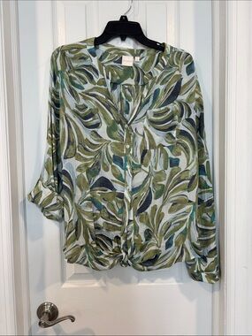 Sanctuary Green and White Leaf-Print Button Front Blouse